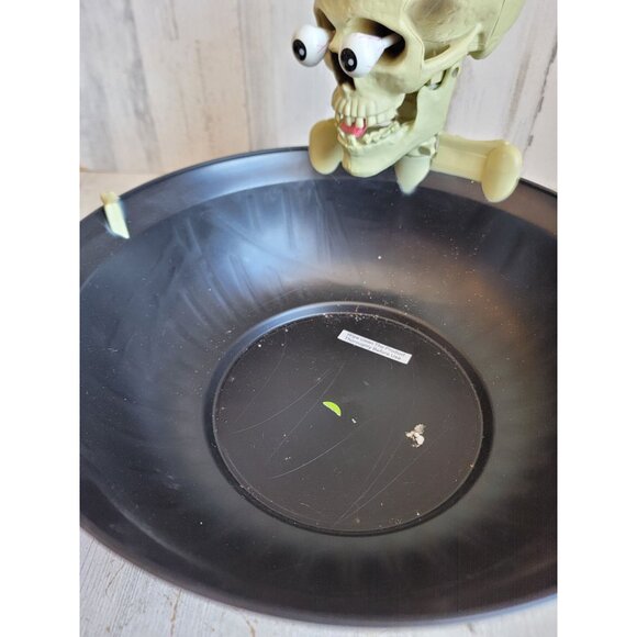 Gemmy AS IS skeleton eyes pop out Halloween prop home candy bowl - Picture 3 of 9